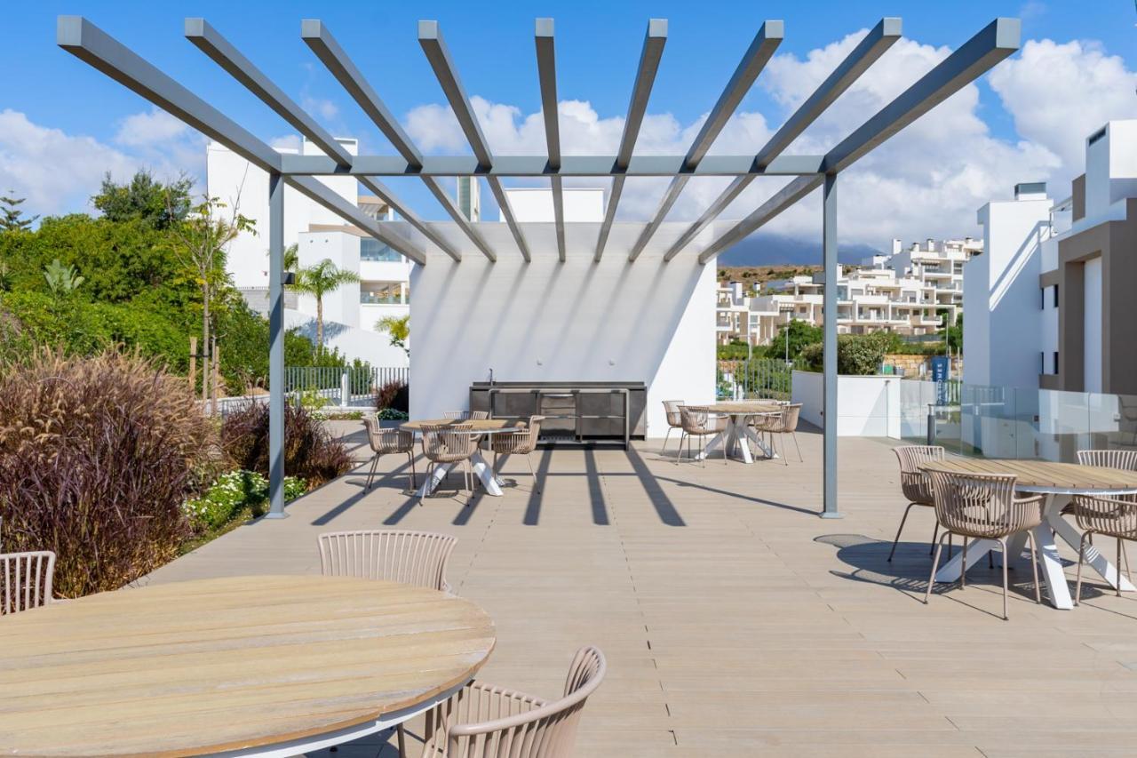 Cosy And Centrally Located Apartment In Estepona Buitenkant foto
