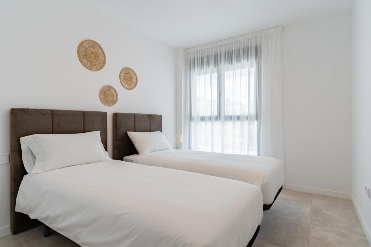 Cosy And Centrally Located Apartment In Estepona Buitenkant foto