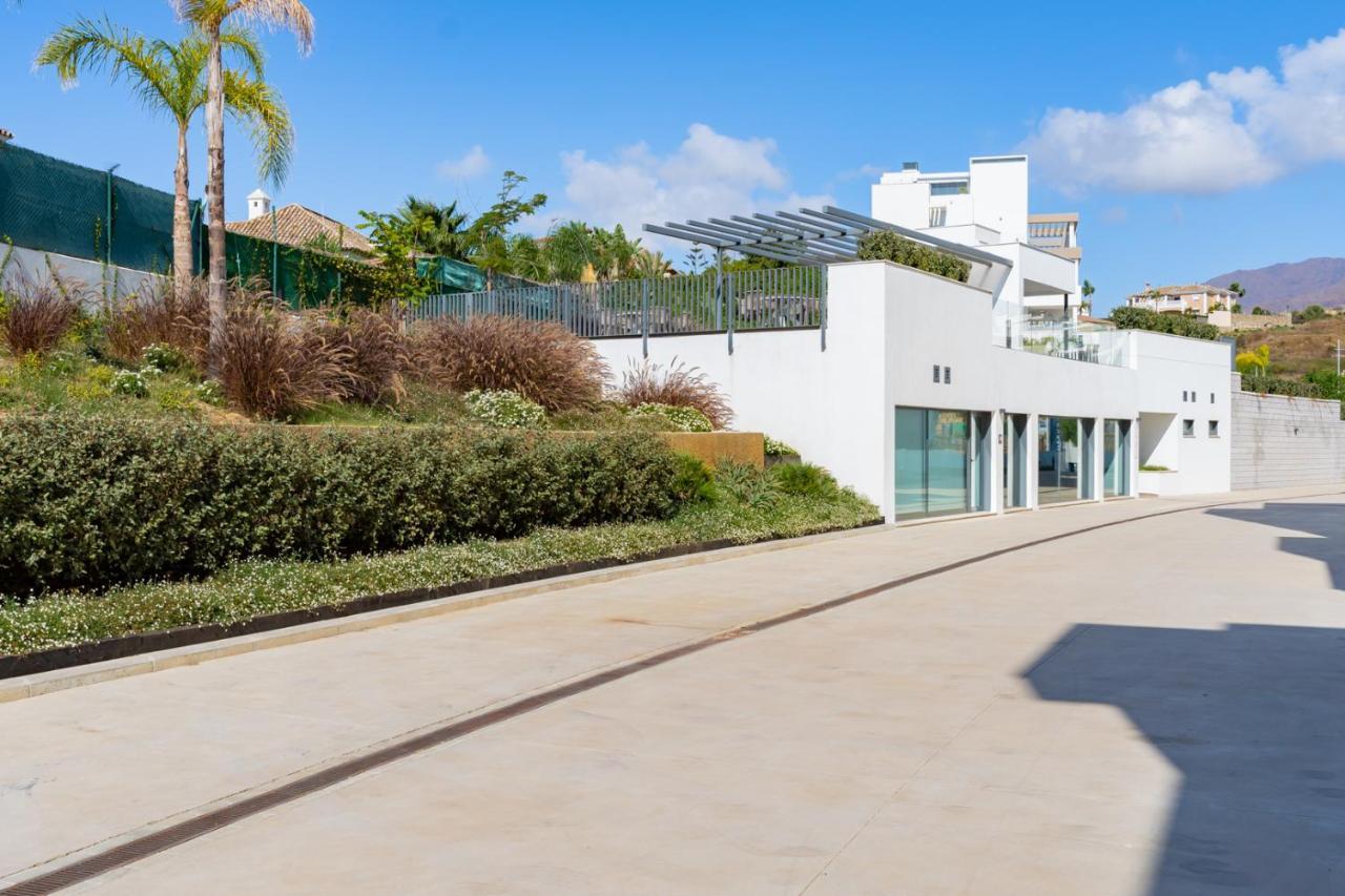 Cosy And Centrally Located Apartment In Estepona Buitenkant foto