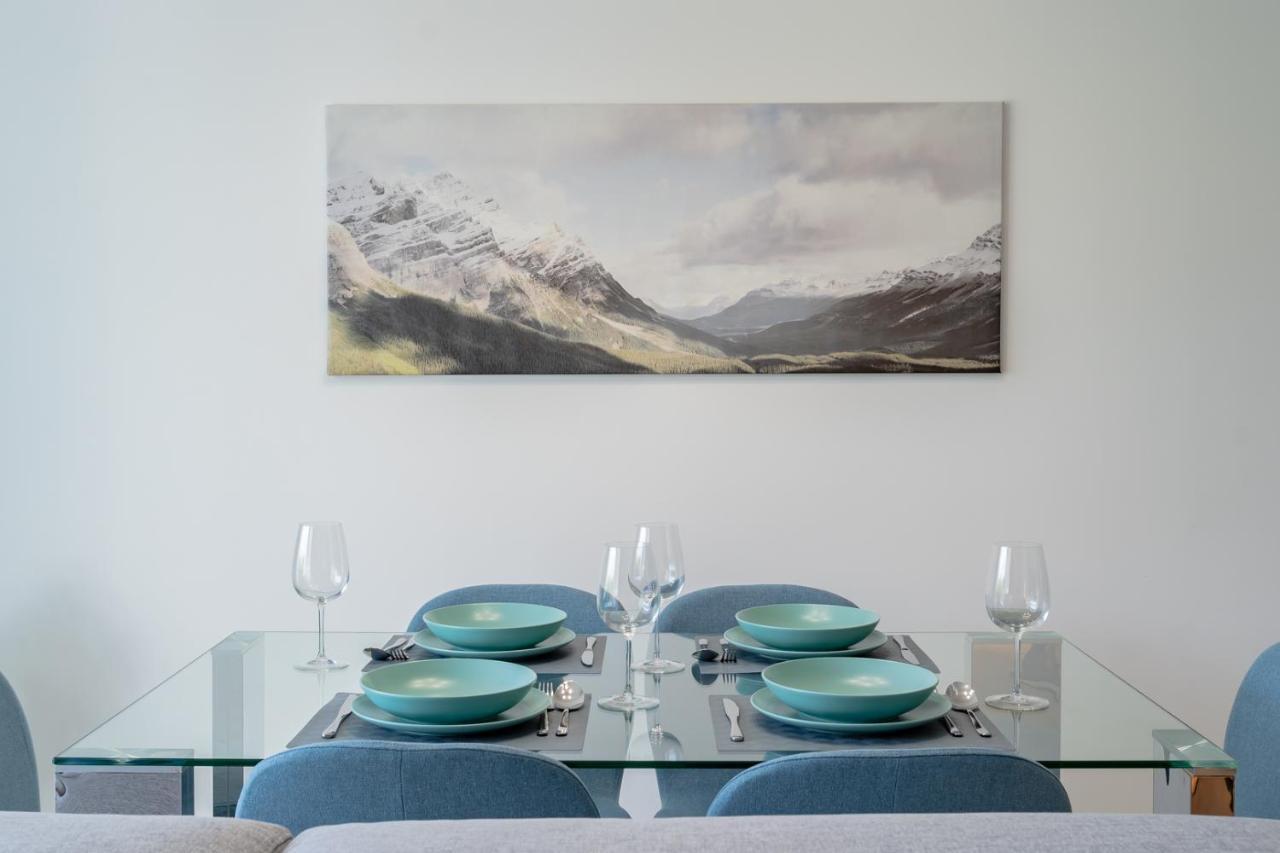 Cosy And Centrally Located Apartment In Estepona Buitenkant foto