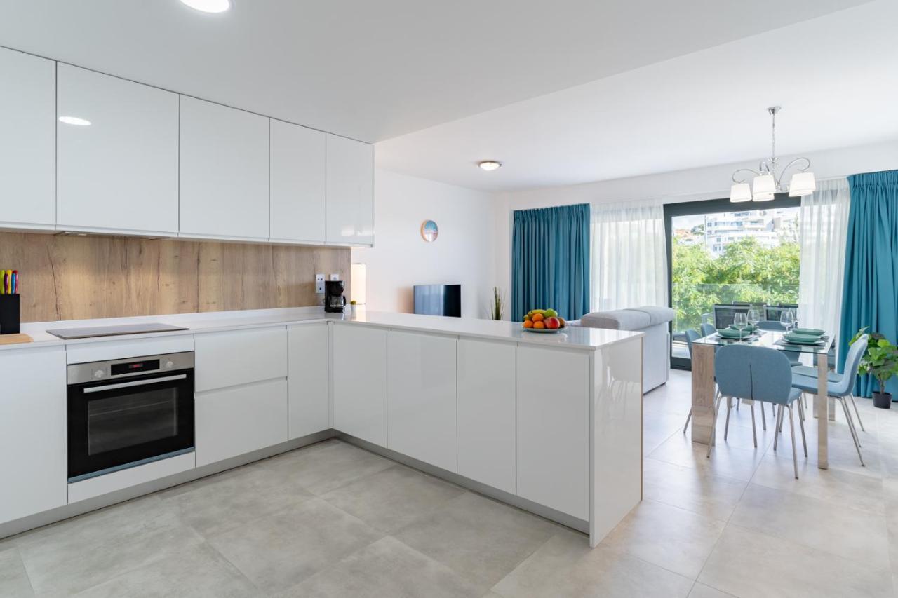 Cosy And Centrally Located Apartment In Estepona Buitenkant foto